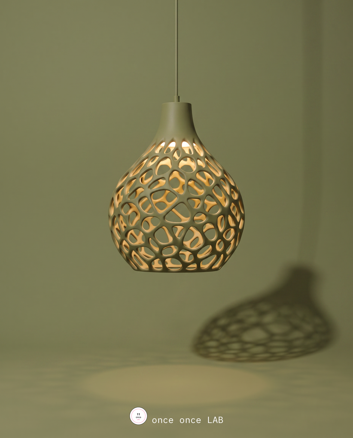 Lámpara Colgante Voronoi — Patrón Calado que Proyecta Luz (Verde)