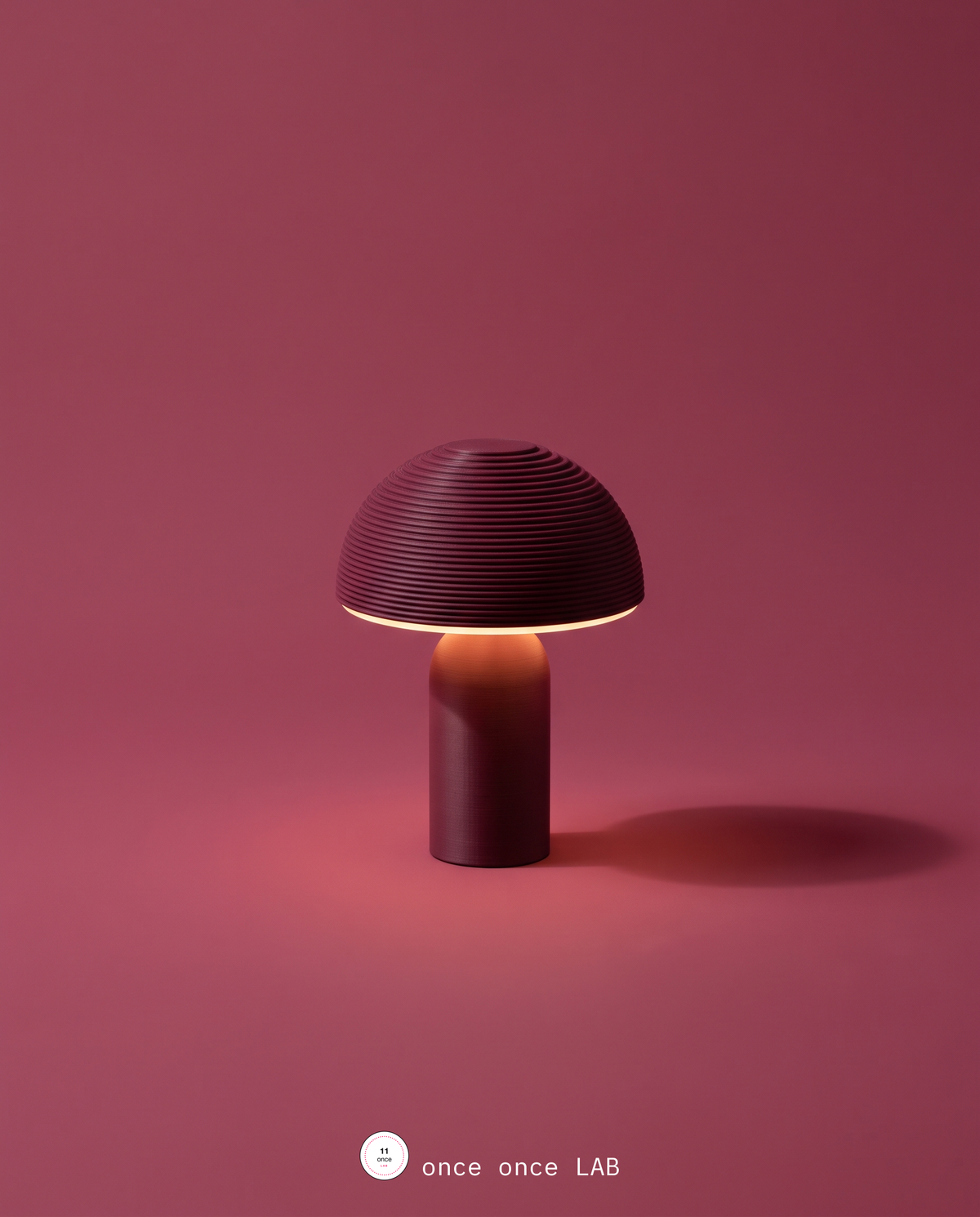Lámpara de Mesa Domo — Minimalista Cálida para Buró (Vino)