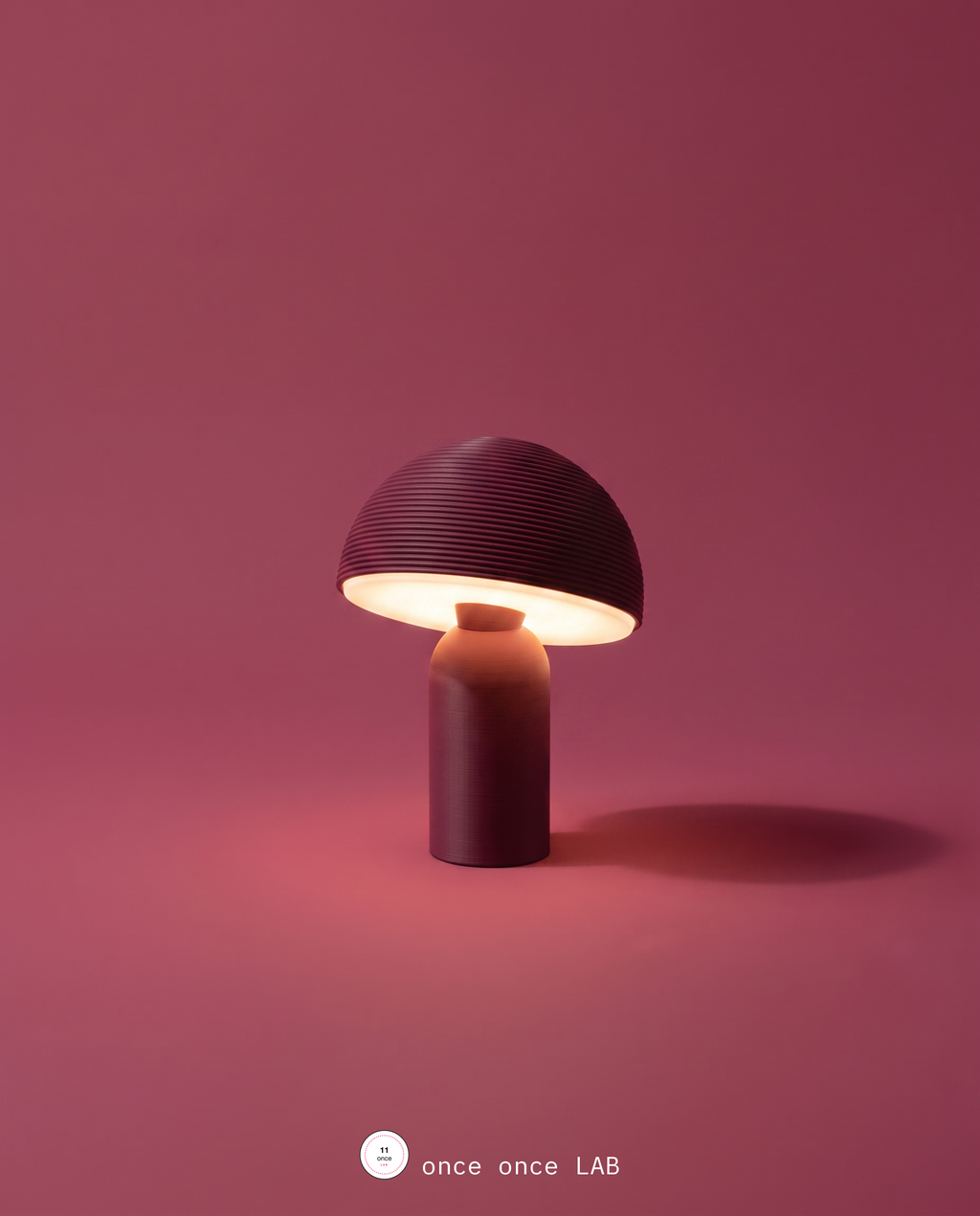 Lámpara de Mesa Domo — Minimalista Cálida para Buró (Vino)